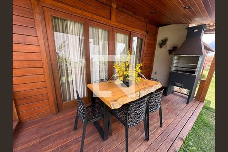 Casa de condomínio à venda com 810m², 4 quartos e 3 vagas Casa de condomínio à venda com 810m², 4 quartos e 3 vagasEspaço Gourmet