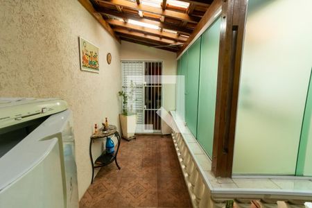 Casa à venda com 143m², 2 quartos e 3 vagas Casa à venda com 143m², 2 quartos e 3 vagasChurrasqueira