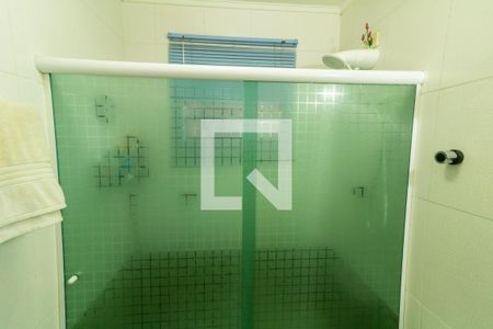 Casa à venda com 143m², 2 quartos e 3 vagas Casa à venda com 143m², 2 quartos e 3 vagasBanheiro da Suíte 2