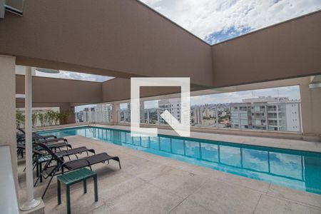 Studio para alugar com 42m², 1 quarto e 1 vagaPiscina