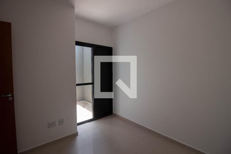 Quarto 1 de apartamento para alugar com 2 quartos, 38m² em Itaquera, São Paulo