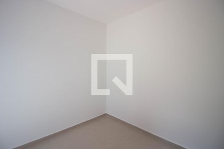 Quarto 1 de apartamento para alugar com 2 quartos, 38m² em Itaquera, São Paulo