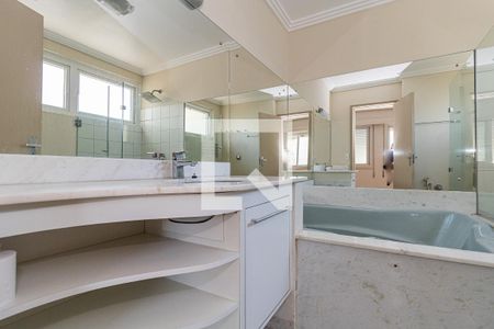 Apartamento à venda com 200m², 3 quartos e 1 vagaBanheiro da Suíte