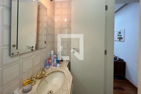 Apartamento à venda com 80m², 2 quartos e 2 vagasBanheiro