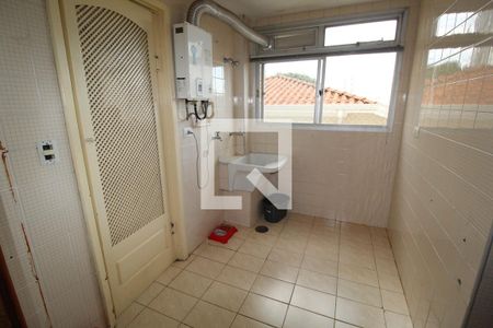 Apartamento à venda com 130m², 3 quartos e 1 vagaÁrea de Serviço