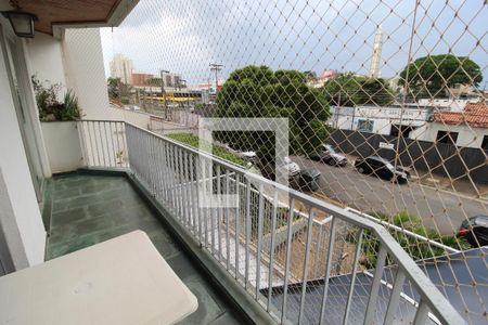 Sacada de apartamento à venda com 3 quartos, 130m² em Jardim Nossa Senhora Auxiliadora, Campinas