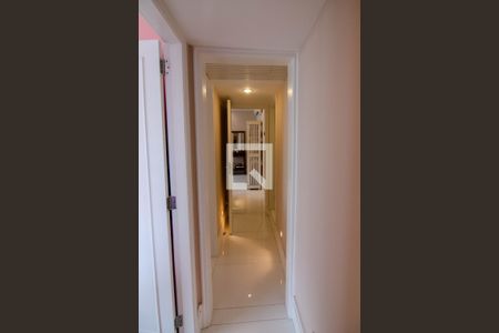 Apartamento à venda com 135m², 3 quartos e sem vagaCorredor