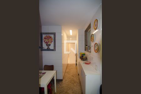 Apartamento à venda com 135m², 3 quartos e sem vagaCozinha