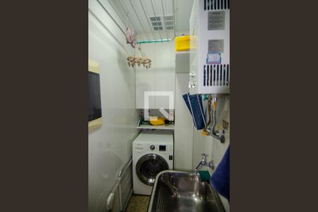 Apartamento à venda com 135m², 3 quartos e sem vagaÁrea de Serviço