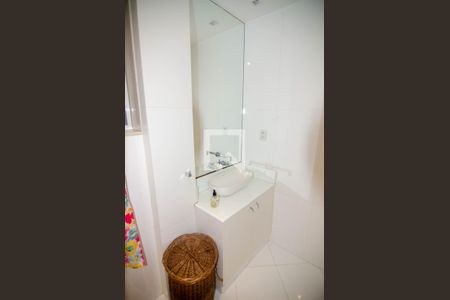 Apartamento à venda com 135m², 3 quartos e sem vagaBanheiro Social