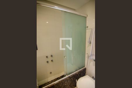 Apartamento à venda com 135m², 3 quartos e sem vagaBanheiro do Quarto 2