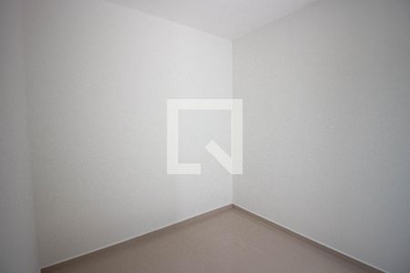 Quarto 2 de apartamento para alugar com 2 quartos, 38m² em Itaquera, São Paulo