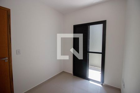 Quarto 1 de apartamento para alugar com 2 quartos, 38m² em Itaquera, São Paulo