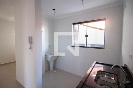 Apartamento para alugar com 38m², 2 quartos e sem vaga Apartamento para alugar com 38m², 2 quartos e sem vagaCozinha-Lavanderia