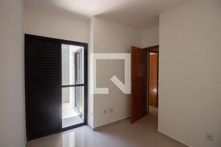Quarto 2 de apartamento para alugar com 2 quartos, 38m² em Itaquera, São Paulo