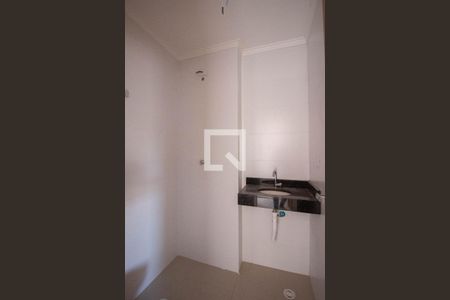 Apartamento para alugar com 38m², 2 quartos e sem vagaBanheiro