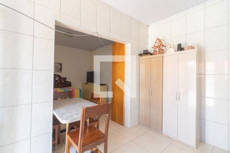 Casa à venda com 200m², 3 quartos e 3 vagasEdícula - Cozinha