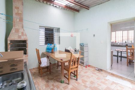 Casa à venda com 200m², 3 quartos e 3 vagasChurrasqueira
