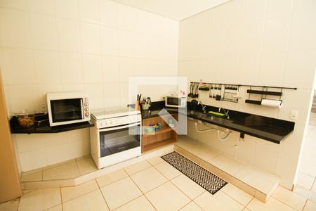 Casa à venda com 280m², 5 quartos e 3 vagasCozinha