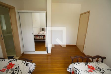 Casa à venda com 280m², 5 quartos e 3 vagasQuarto 4