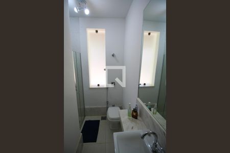 Casa à venda com 280m², 5 quartos e 3 vagasBanheiro 7