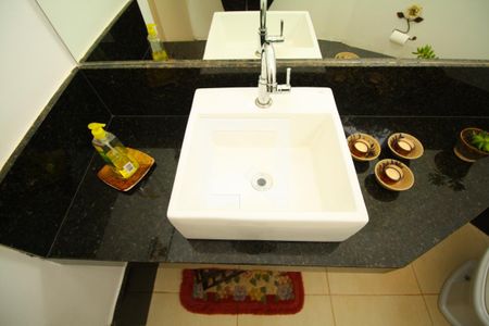 Casa à venda com 280m², 5 quartos e 3 vagasBanheiro 1