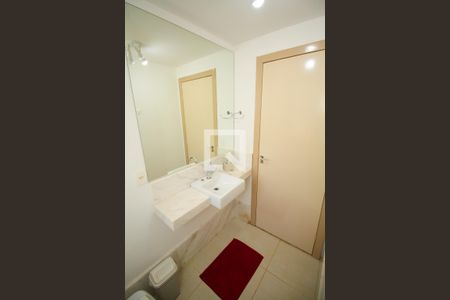 Casa à venda com 280m², 5 quartos e 3 vagasBanheiro 5