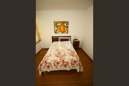 Casa à venda com 280m², 5 quartos e 3 vagasQuarto 2