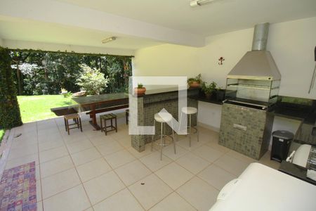 Casa à venda com 280m², 5 quartos e 3 vagasÁrea Externa