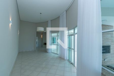 Hall de entrada de casa de condomínio à venda com 4 quartos, 300m² em Loteamento Alphaville Campinas, Campinas