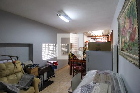 Casa à venda com 340m², 4 quartos e 3 vagasLavanderia