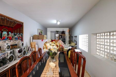 Casa à venda com 340m², 4 quartos e 3 vagasLavanderia