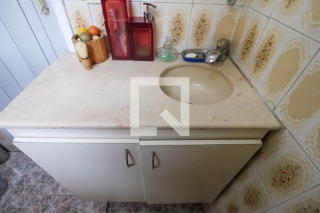 Casa à venda com 340m², 4 quartos e 3 vagasBanheiro Social