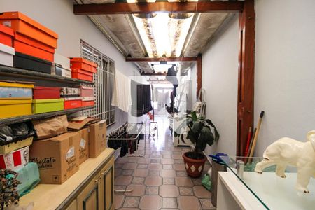 Casa à venda com 340m², 4 quartos e 3 vagasLavanderia