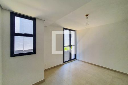 Sala de casa de condomínio à venda com 2 quartos, 155m² em Vila Mariana, São Paulo