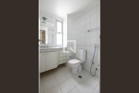 Suíte - Banheiro de apartamento à venda com 2 quartos, 62m² em Jardim Paulista, São Paulo