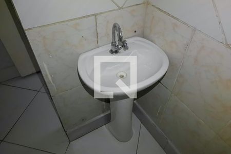 Apartamento à venda com 80m², 2 quartos e sem vaga Apartamento à venda com 80m², 2 quartos e sem vagaBanheiro da Suíte 2