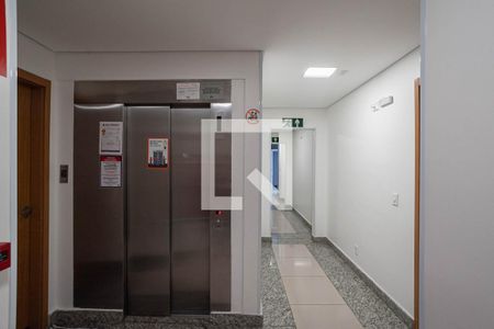Apartamento à venda com 49m², 2 quartos e 2 vagasEntrada