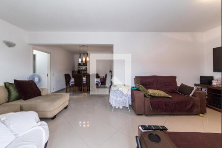 Apartamento à venda com 3 quartos, 140m² em Vila Santo Estefano, São Paulo