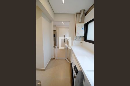 Apartamento para alugar com 105m², 2 quartos e 3 vagas Apartamento para alugar com 105m², 2 quartos e 3 vagasÁrea de Serviço