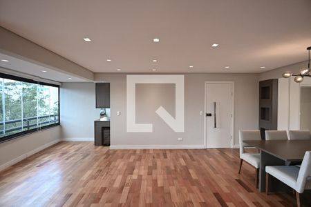 Sala de apartamento para alugar com 2 quartos, 105m² em Vila Andrade, São Paulo