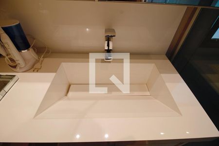 Apartamento para alugar com 105m², 2 quartos e 3 vagas Apartamento para alugar com 105m², 2 quartos e 3 vagasBanheiro da Suíte 2