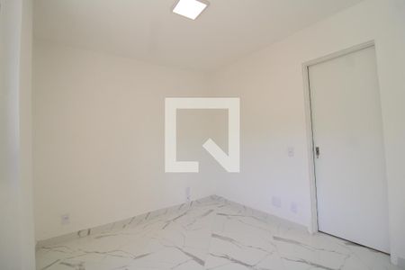 Apartamento para alugar com 71m², 2 quartos e 1 vagaQuarto 01