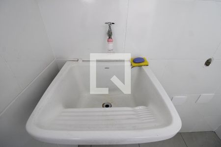 Apartamento para alugar com 71m², 2 quartos e 1 vagaÁrea de Serviço