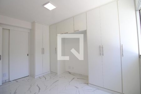 Apartamento para alugar com 71m², 2 quartos e 1 vagaQuarto 02 - Suíte