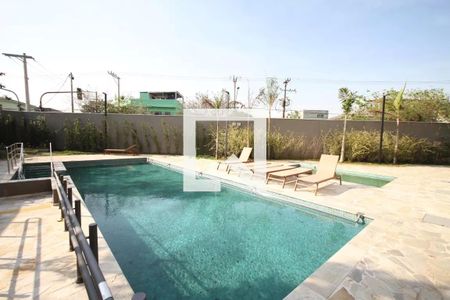 Apartamento para alugar com 38m², 2 quartos e 1 vagaÁrea comum - Piscina