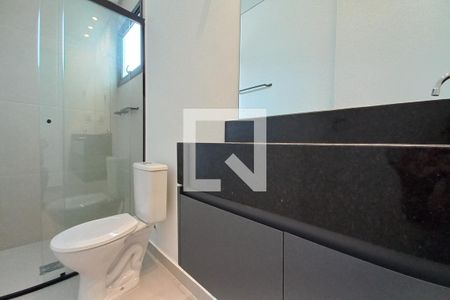 Banheiro de apartamento para alugar com 1 quarto, 45m² em Jardim do Trevo, Campinas