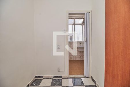 Apartamento à venda com 70m², 1 quarto e 1 vaga Apartamento à venda com 70m², 1 quarto e 1 vagaQuarto de Revertido