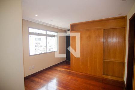 Apartamento à venda com 165m², 4 quartos e 2 vagas Apartamento à venda com 165m², 4 quartos e 2 vagasQuarto 3