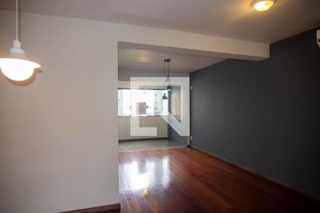 Apartamento à venda com 165m², 4 quartos e 2 vagas Apartamento à venda com 165m², 4 quartos e 2 vagasSala